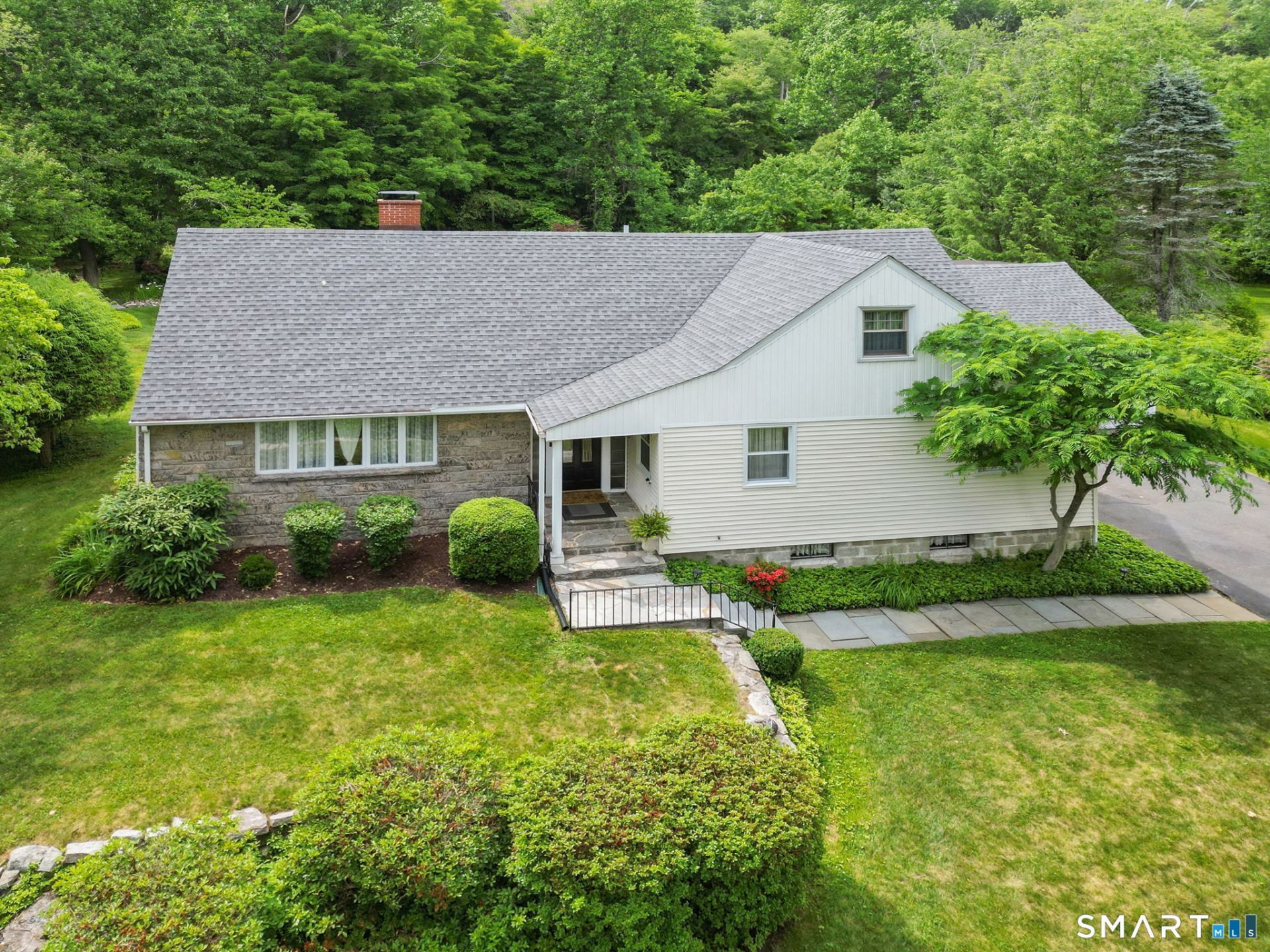 1432 Riverbank, Stamford, CT 06903 Main Photo