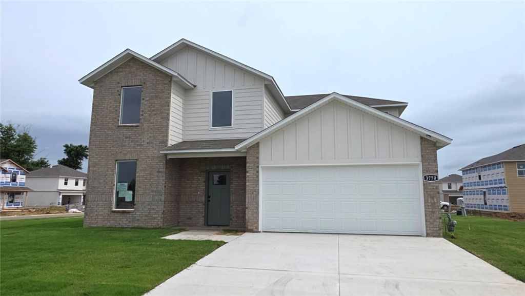 3770 Crescent Springs Avenue , Springdale, AR 72764 Main Photo