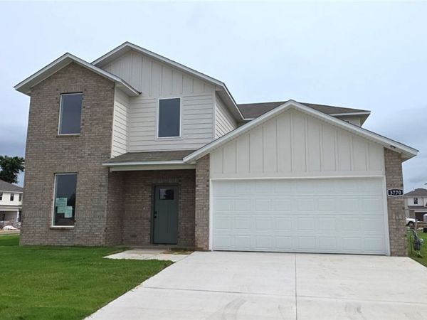 3770 Crescent Springs Avenue , Springdale, AR 72764