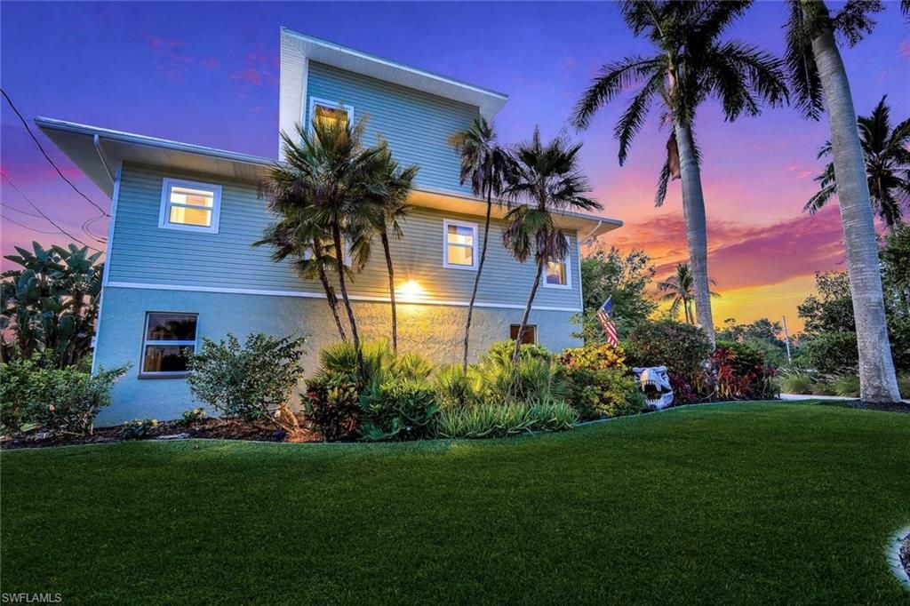 3858 Riviera Cir , Bonita Springs, FL 34134 Photo