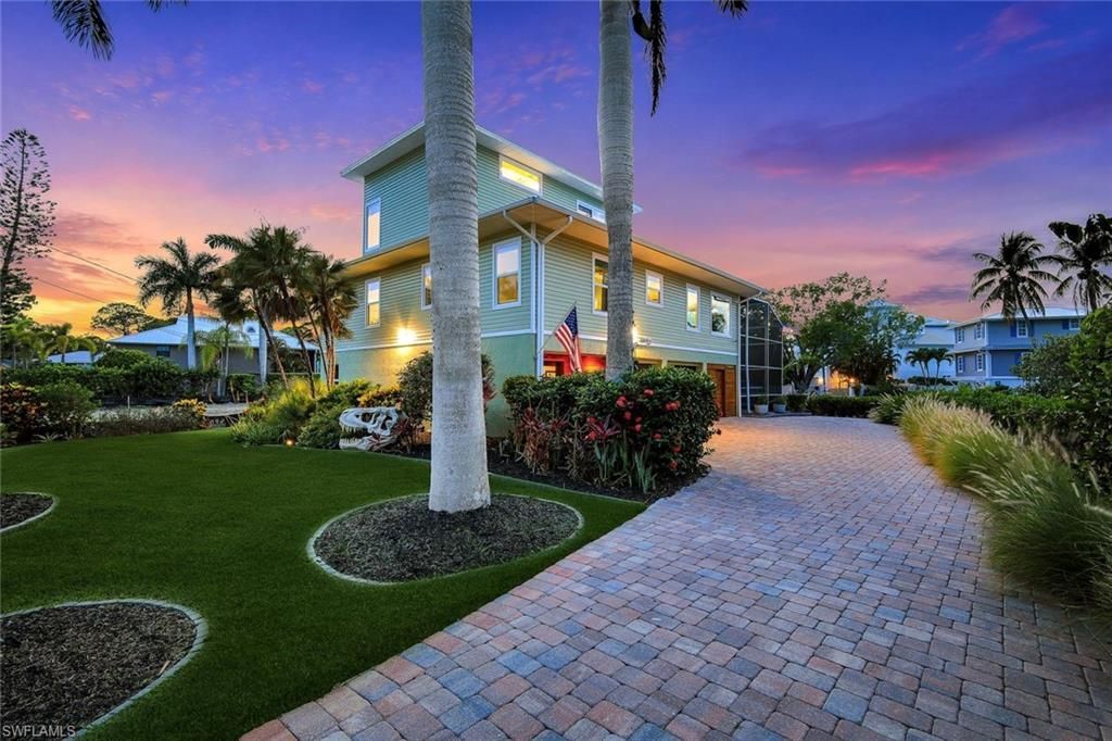 3858 Riviera Cir , Bonita Springs, FL 34134 Photo