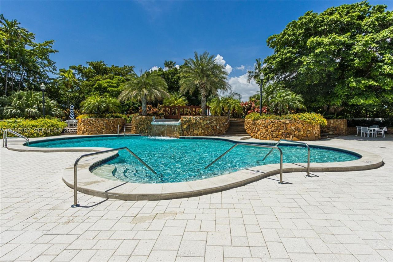 4000 Towerside Ter , Unit 1701, Miami, FL 33138 Photo