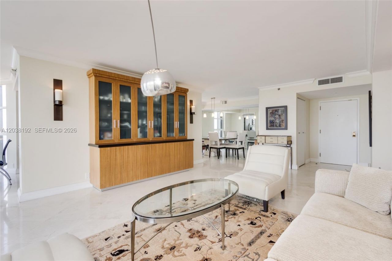 4000 Towerside Ter , Unit 1701, Miami, FL 33138 Photo