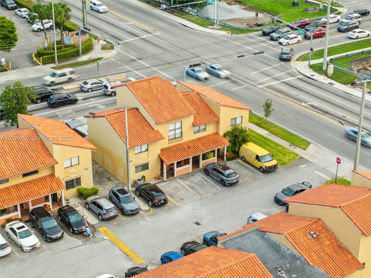 2770 W 60th Pl, Unit 202, Hialeah, FL 33016 Photo