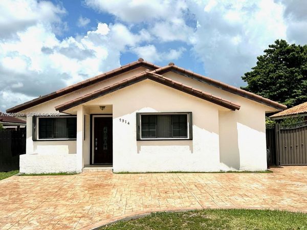 2514 SW 138th Ave , Unit -, Miami, FL 33175