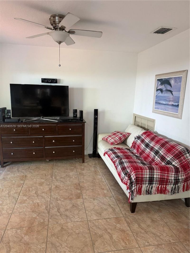 5943 SW 162nd Pl, Miami, FL 33193 Photo