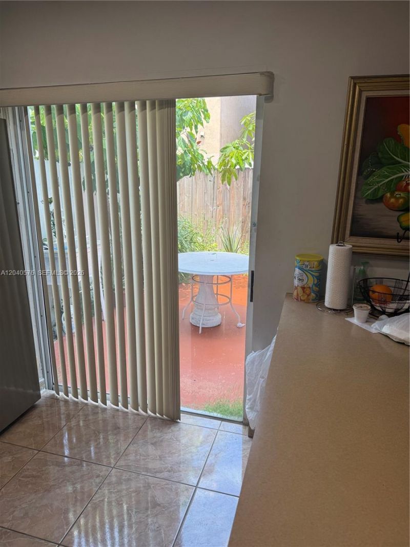 5943 SW 162nd Pl, Miami, FL 33193 Photo