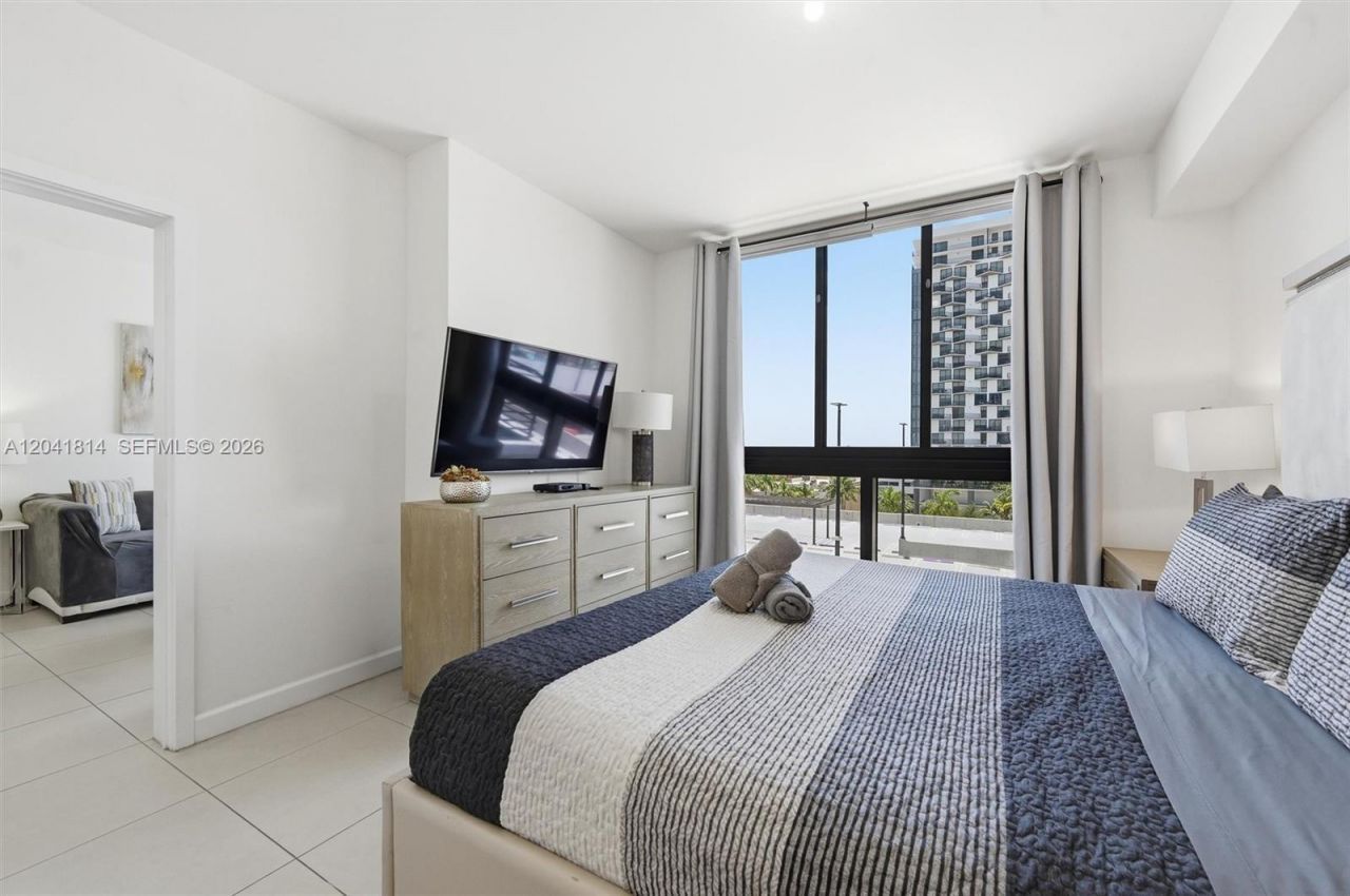 5350 NW 84th Ave , Unit 504, Doral, FL 33166 Photo