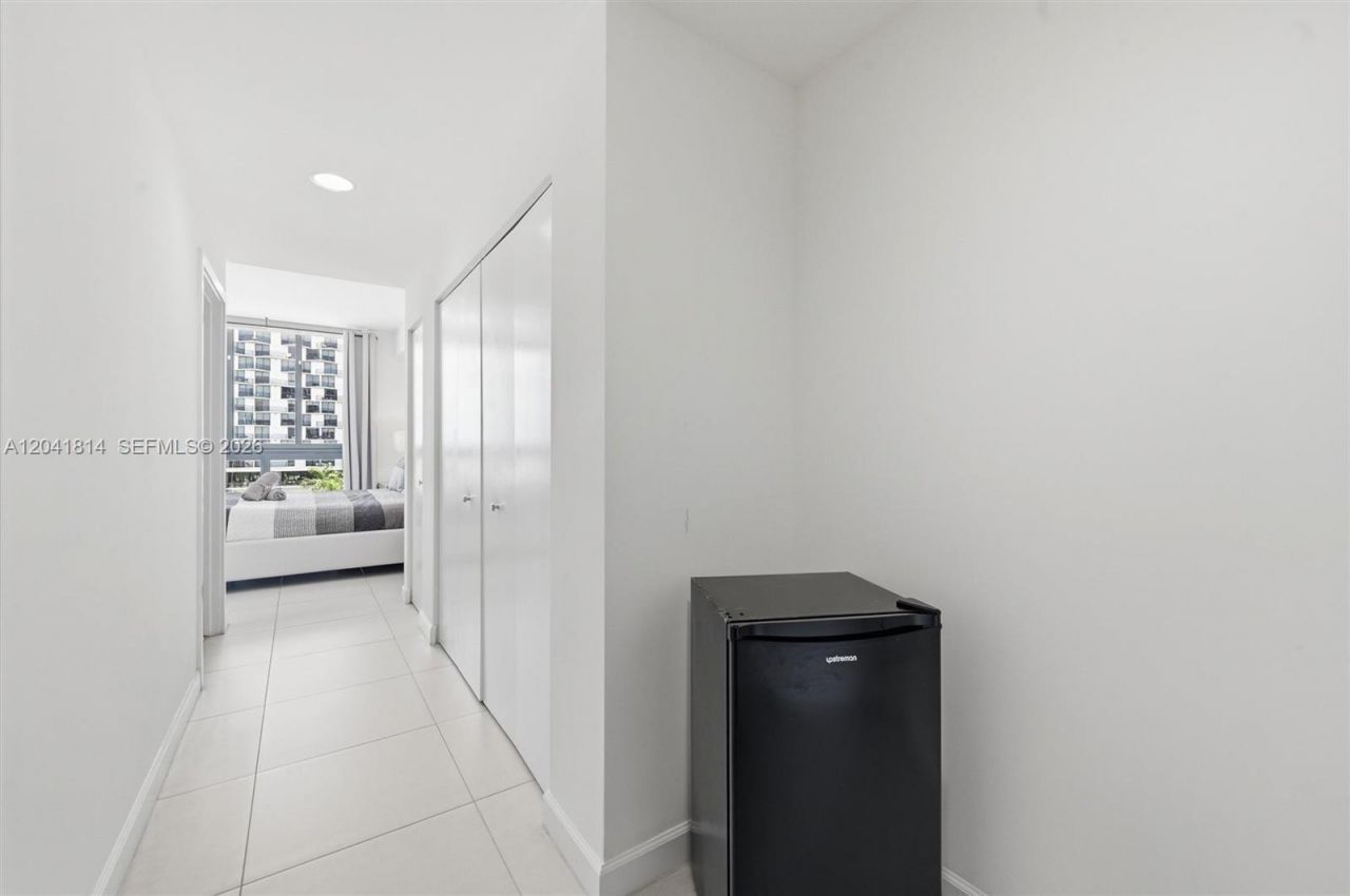 5350 NW 84th Ave , Unit 504, Doral, FL 33166 Photo