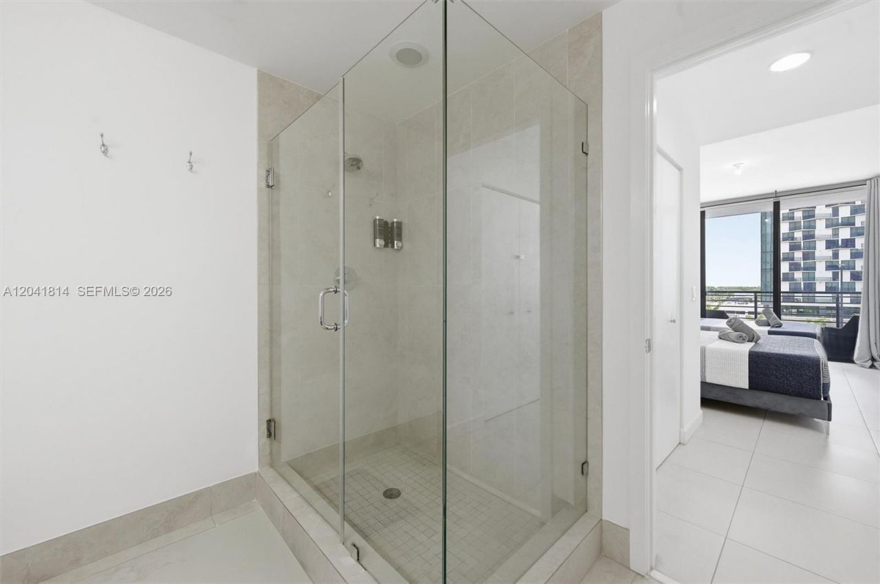 5350 NW 84th Ave , Unit 504, Doral, FL 33166 Photo