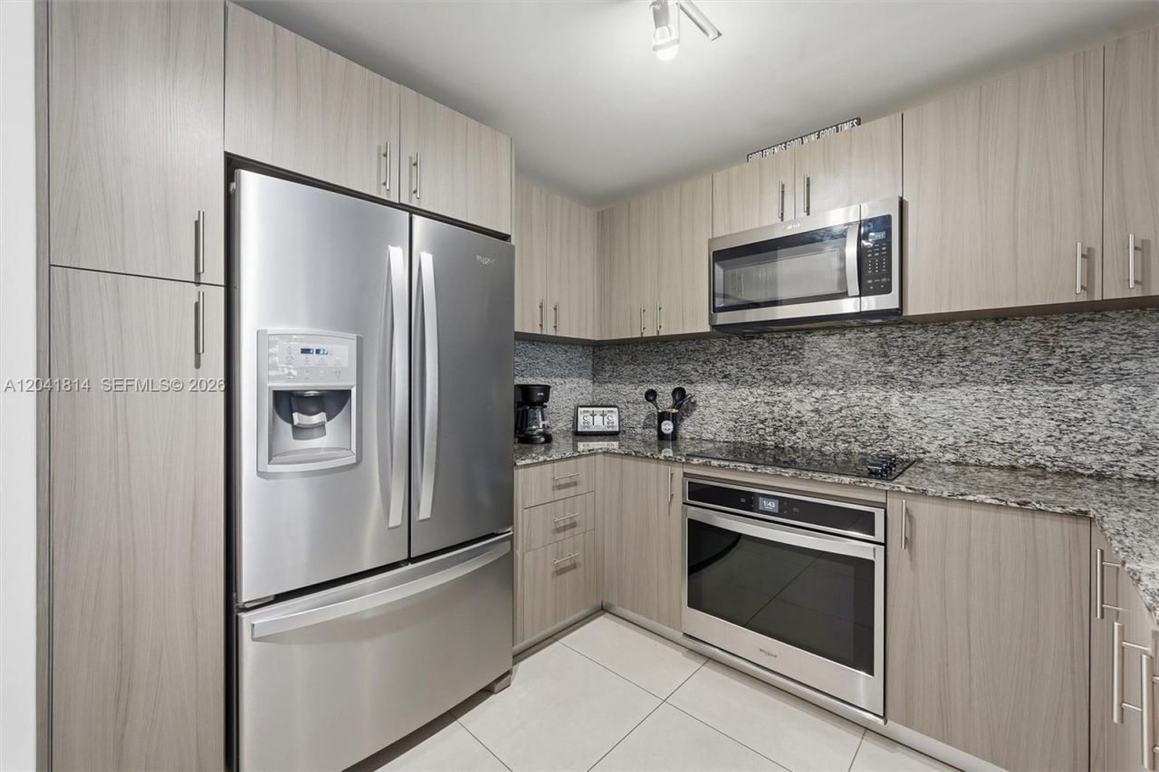 5350 NW 84th Ave , Unit 504, Doral, FL 33166 Photo