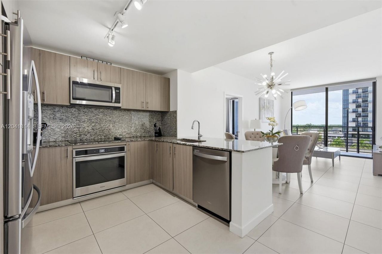 5350 NW 84th Ave , Unit 504, Doral, FL 33166 Photo