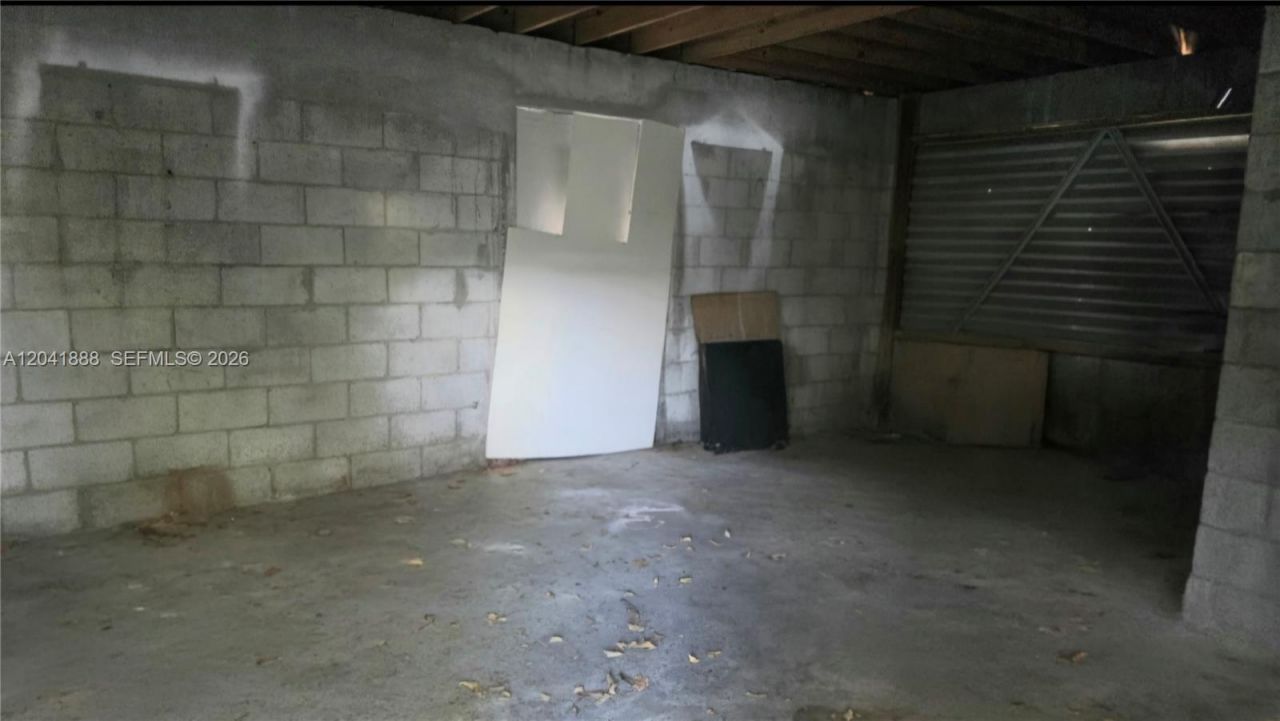 241 NW 32nd St, Miami, FL 33127 Photo