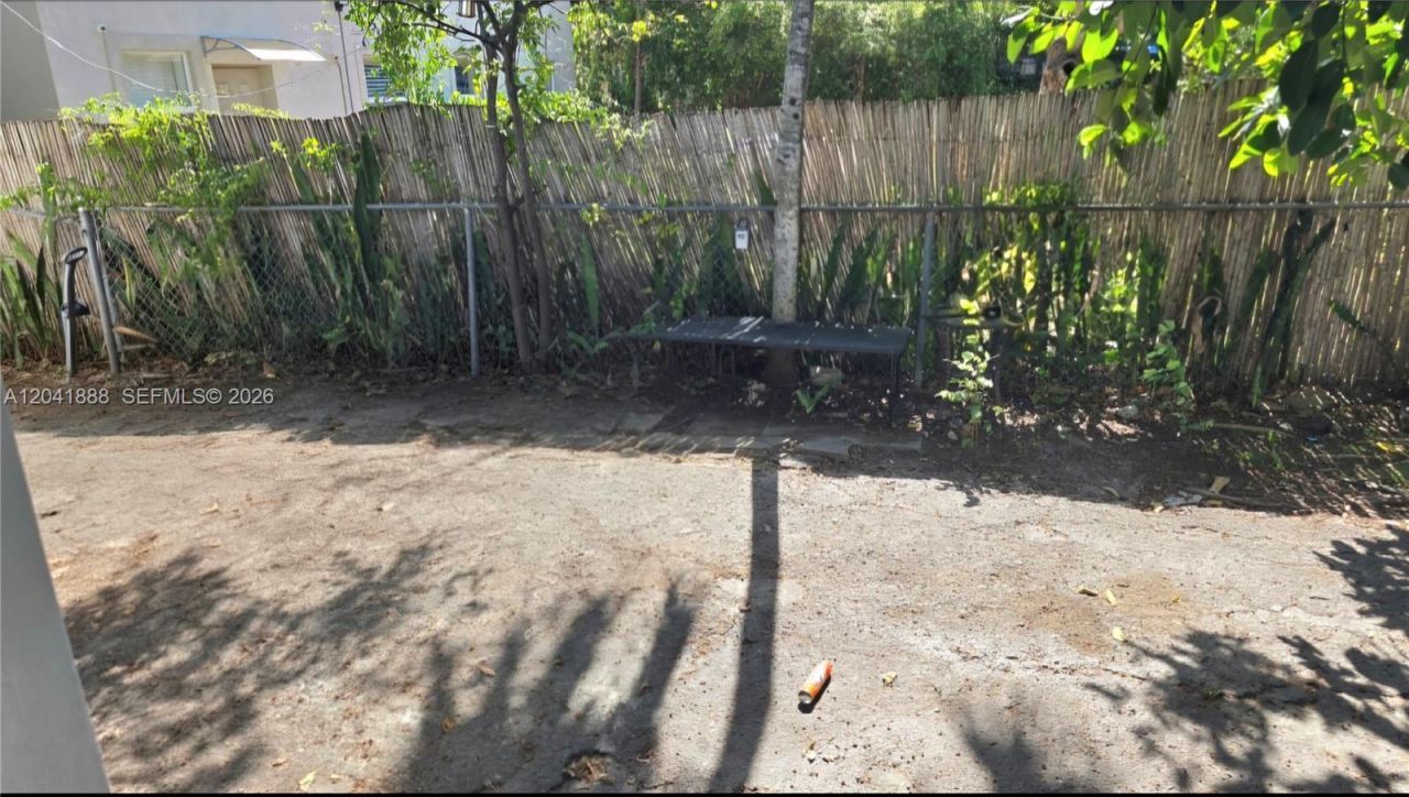 241 NW 32nd St, Miami, FL 33127 Photo