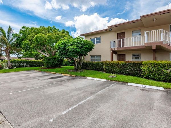 7200 NW 4th Pl , Unit 101, Margate, FL 33063