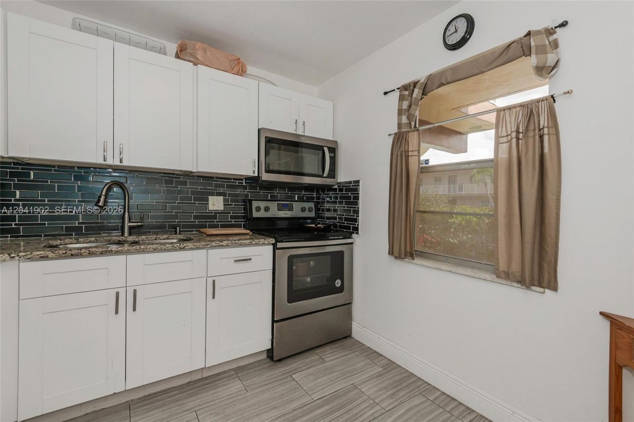 7200 NW 4th Pl , Unit 101, Margate, FL 33063 Photo