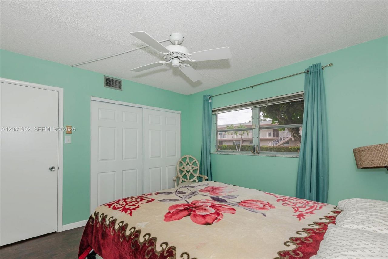 7200 NW 4th Pl , Unit 101, Margate, FL 33063 Photo