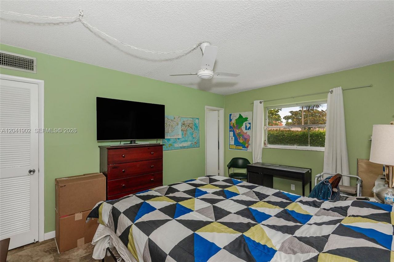 7200 NW 4th Pl , Unit 101, Margate, FL 33063 Photo