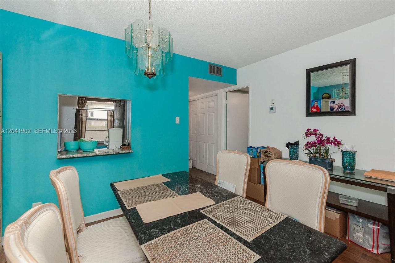 7200 NW 4th Pl , Unit 101, Margate, FL 33063 Photo