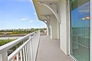 7280 SW 90th St, Unit 506, Miami, FL 33156 Photo