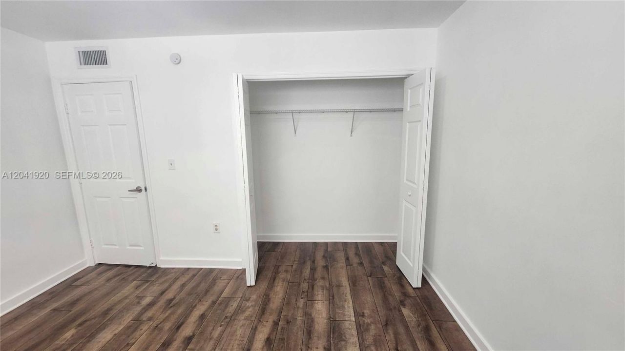 111 NW 152nd St , Unit 11, Miami, FL 33169 Photo
