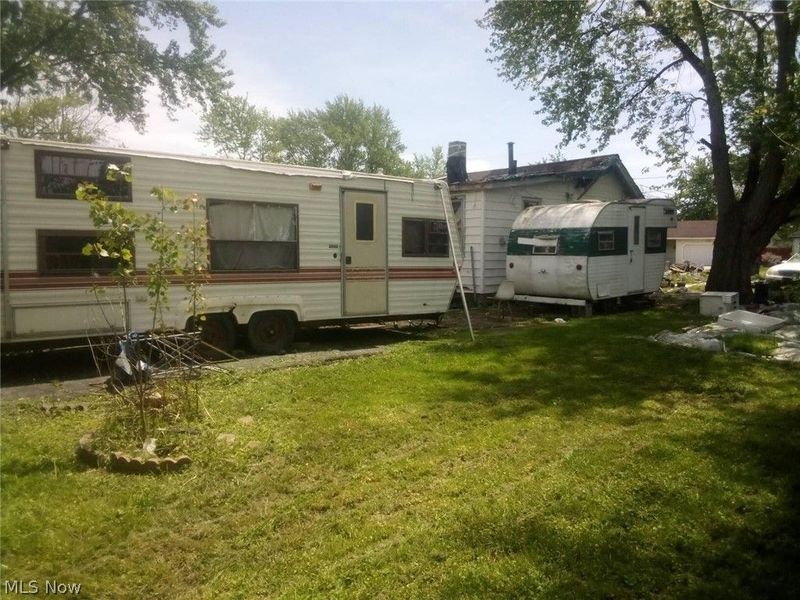 731 16th Street, Elyria, OH 44035 Photo 4