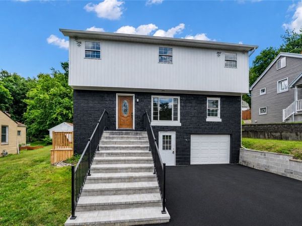 1113 Grandview Ave , Coraopolis, PA 15108
