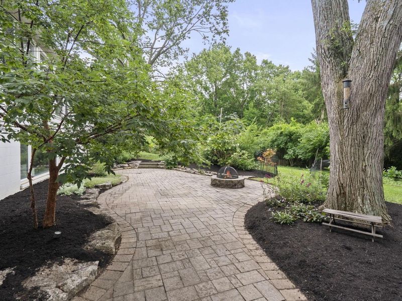 883 Clover Drive, Columbus, OH 43235 Photo 43