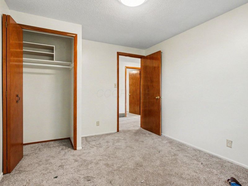 2229 Waldorf Road, Columbus, OH 43229 Photo 22