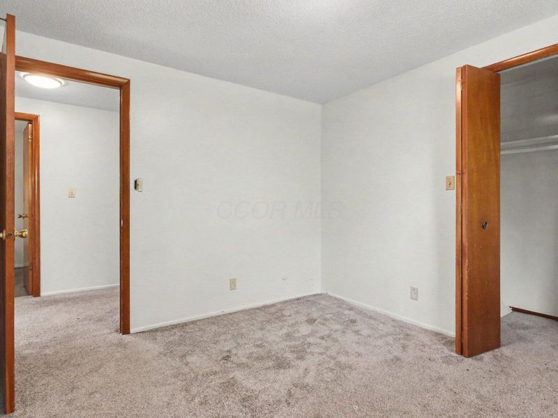 2229 Waldorf Road, Columbus, OH 43229 Photo 23