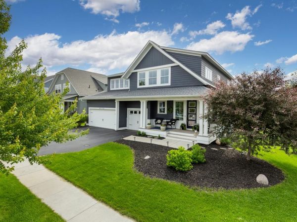 4428 Millstone Drive , Chaska, MN 55318