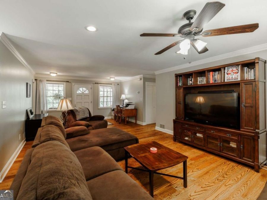 Property Image 21