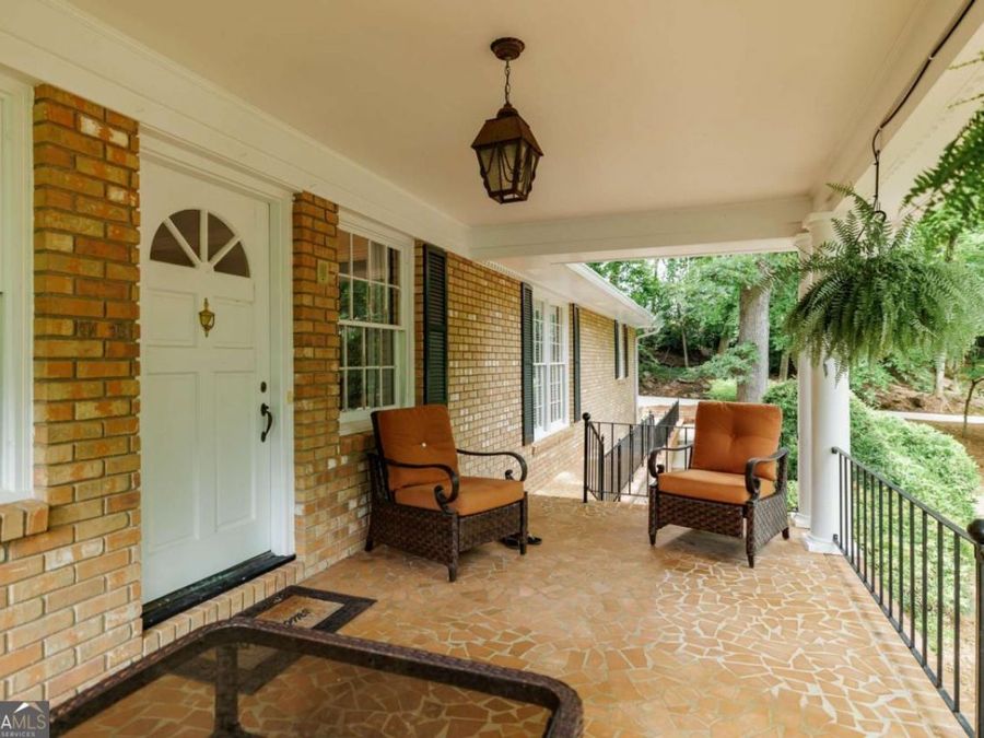 Property Image 4