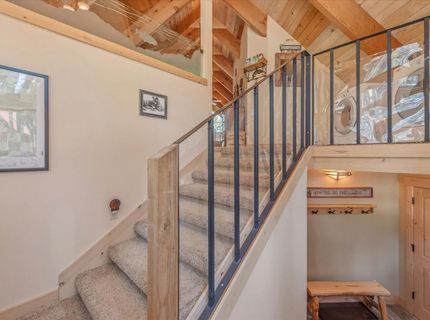 2316 Kidd Court, Soda Springs, CA 95728 Photo