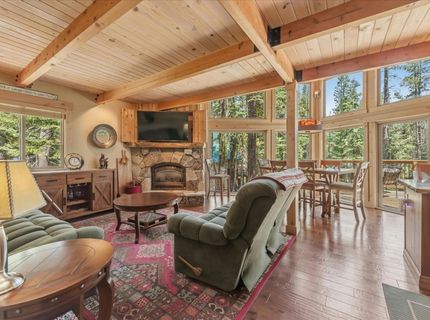 2316 Kidd Court, Soda Springs, CA 95728 Photo