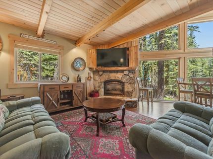 2316 Kidd Court, Soda Springs, CA 95728 Photo