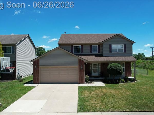 1842 Enterprise Drive, Troy, MI 48083