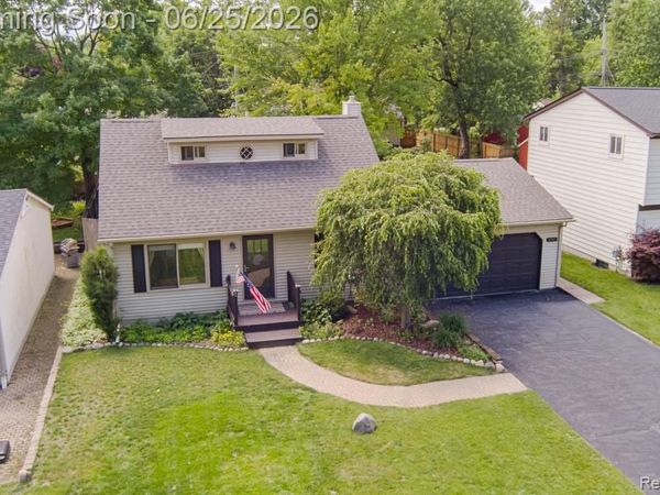 4741 Meadowbrook Avenue, Independence Twp, MI 48348