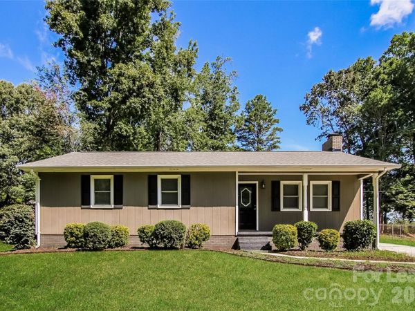 311 Willow Street, Stanley, NC 28164