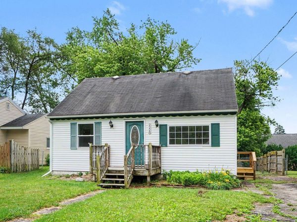 2228 Byrd Drive, Portage, MI 49002