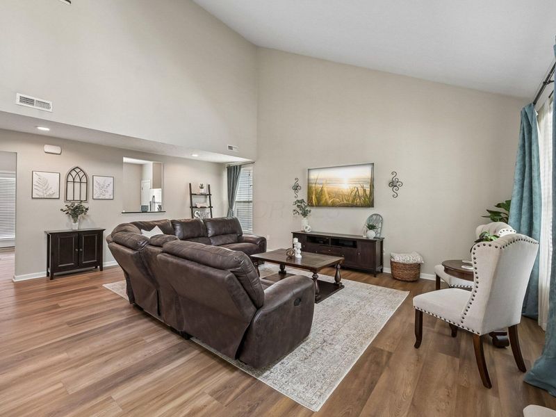 2410 Cypress Point Road, Grove City, OH 43123 Photo 11
