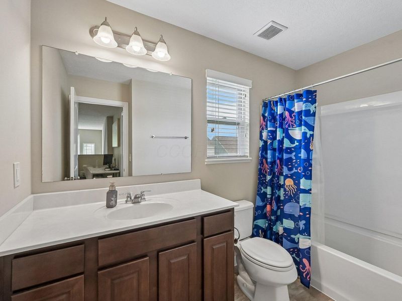 2410 Cypress Point Road, Grove City, OH 43123 Photo 26