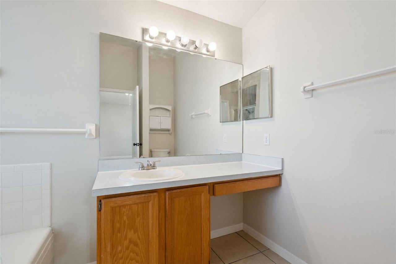 948 Rivecon Avenue , Orlando, FL 32825 Photo