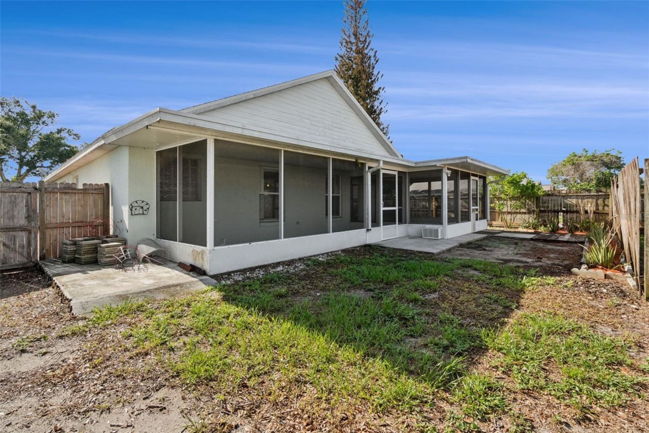 948 Rivecon Avenue , Orlando, FL 32825 Photo
