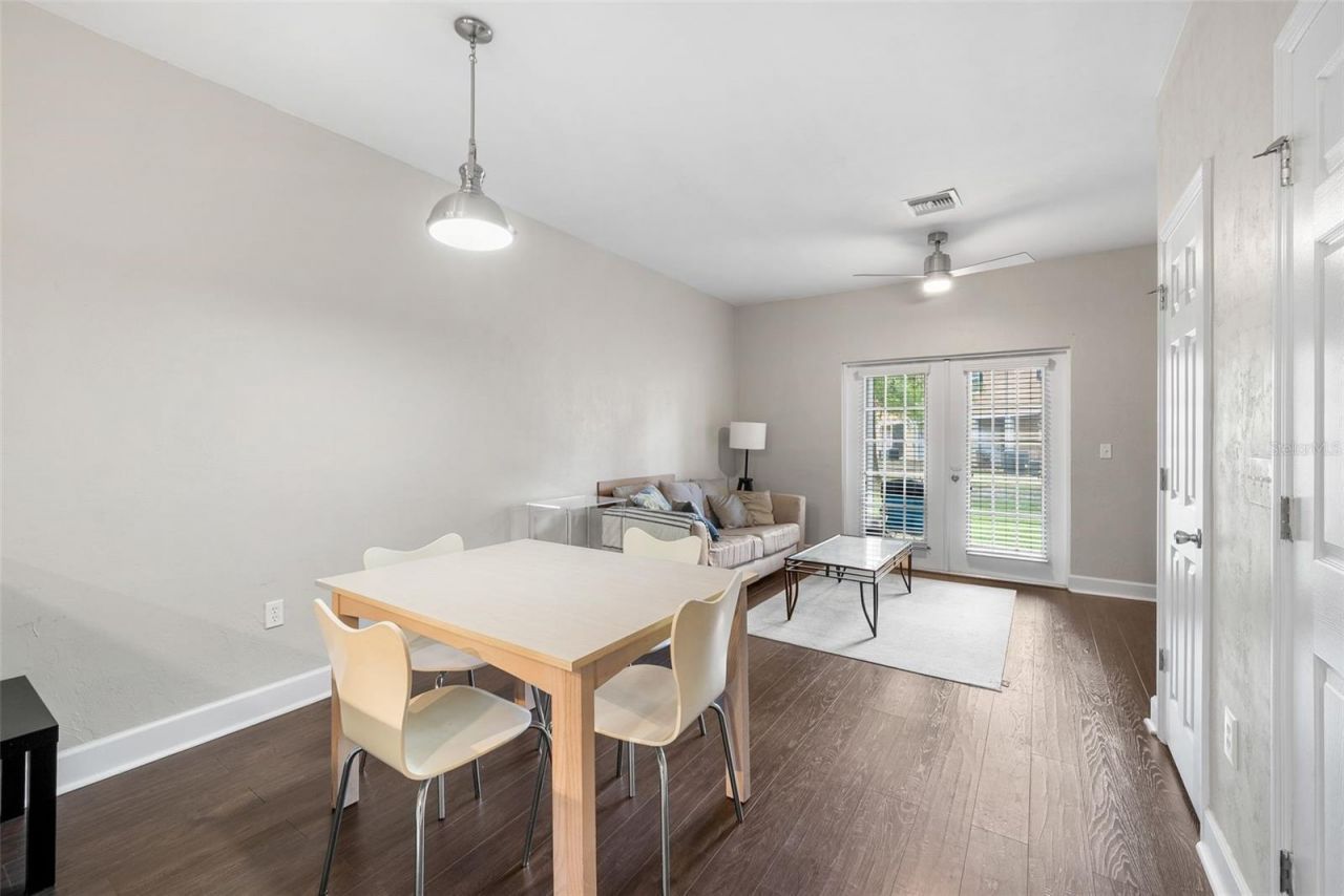 2927 SW 35th Place , Unit 113, Gainesville, FL 32608 Photo