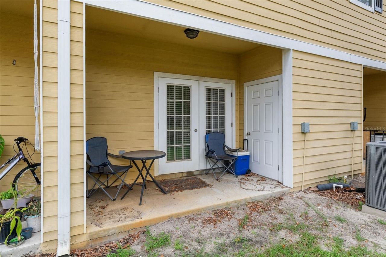 2927 SW 35th Place , Unit 113, Gainesville, FL 32608 Photo