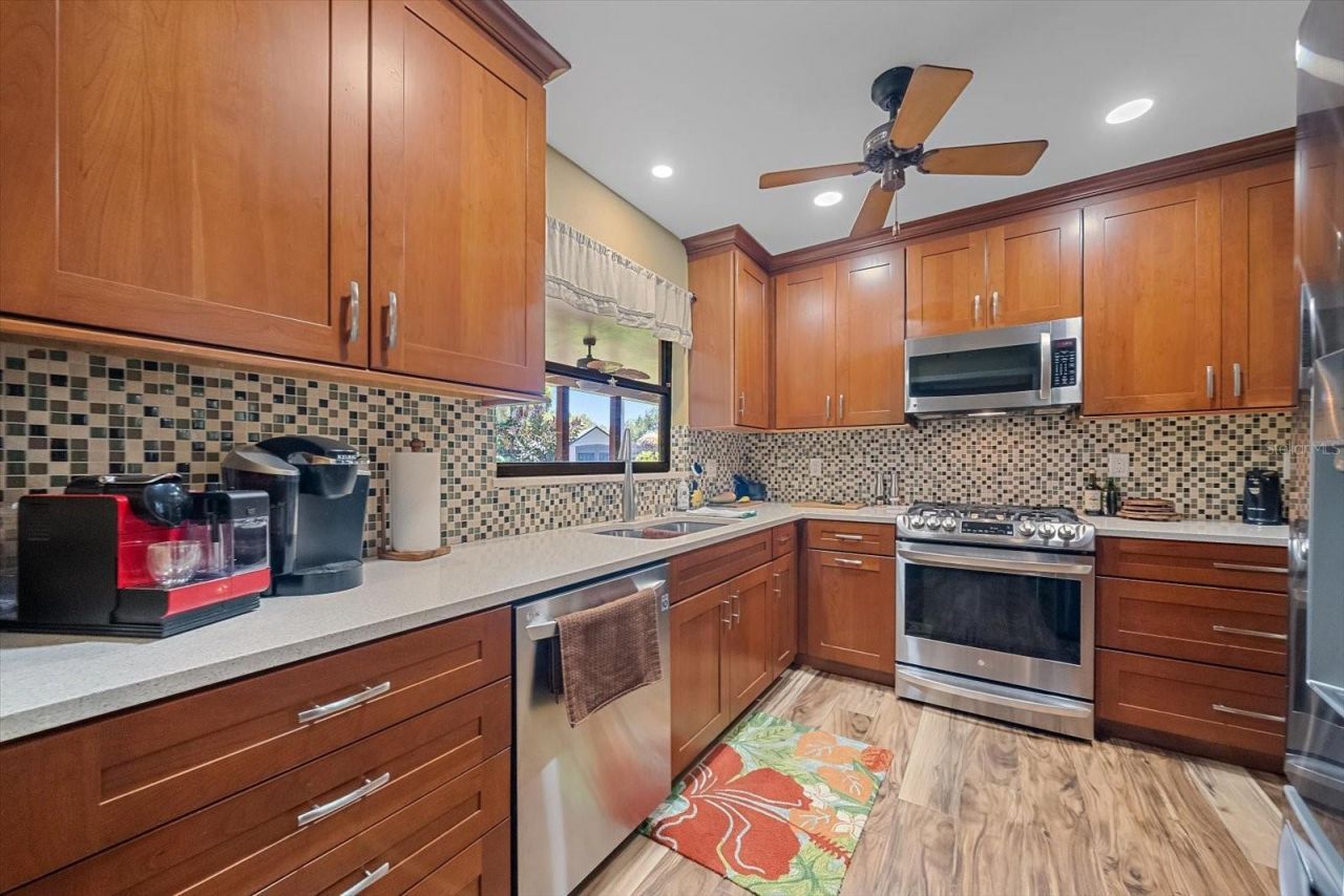 2462 Clematis Street , Sarasota, FL 34239 Photo