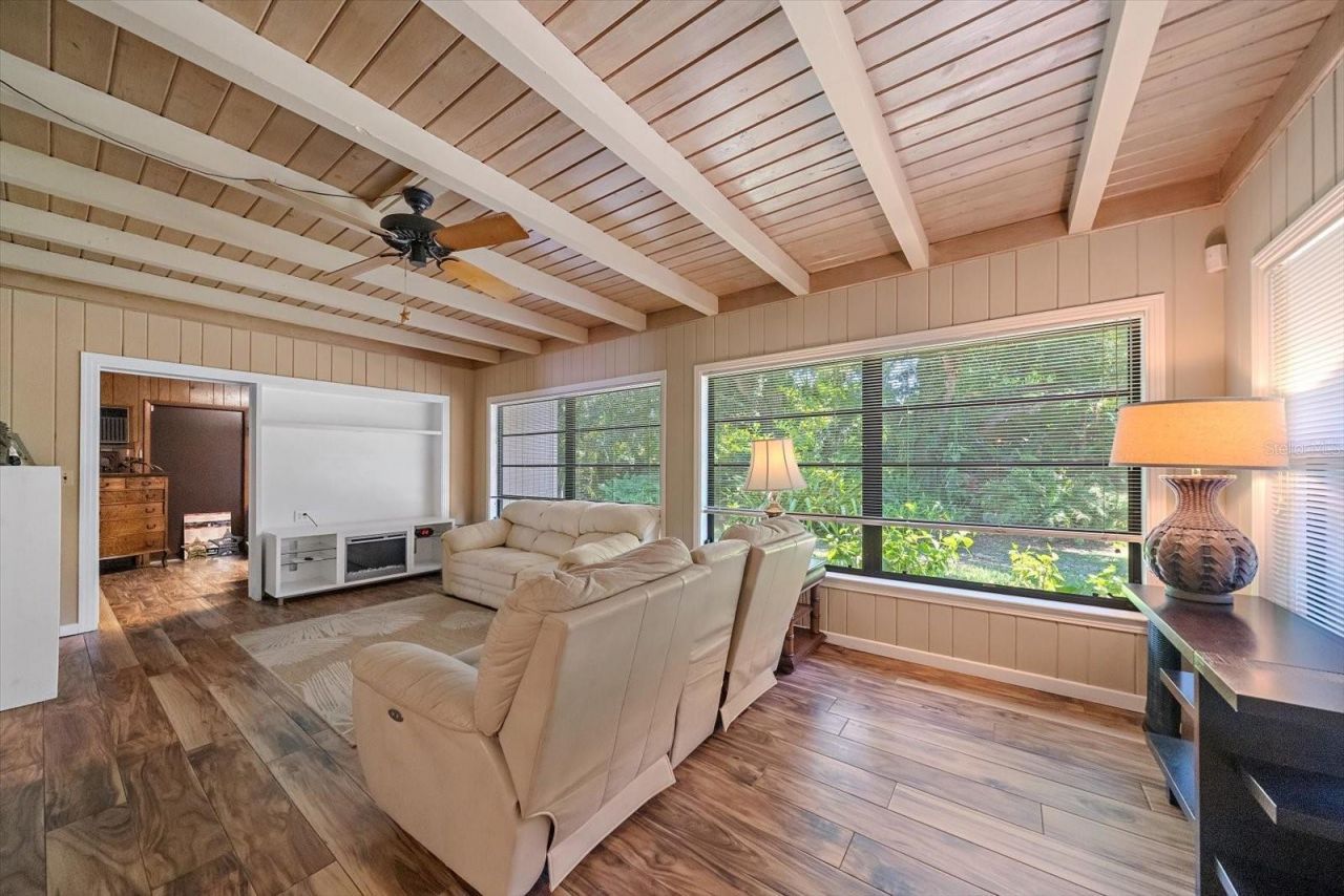 2462 Clematis Street , Sarasota, FL 34239 Photo