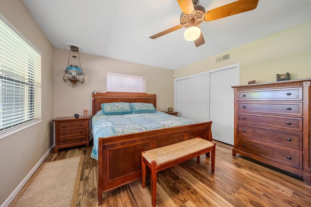 2462 Clematis Street , Sarasota, FL 34239 Photo