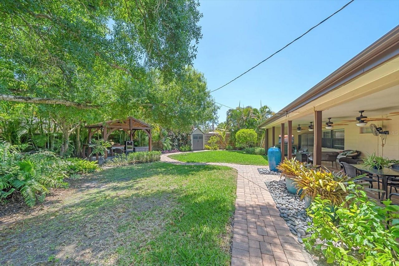 2462 Clematis Street , Sarasota, FL 34239 Photo